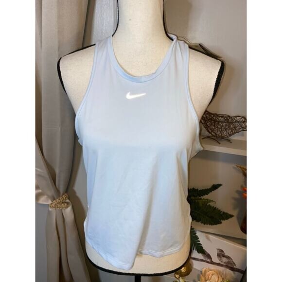 NIKE NWT $52 Dri-Fit size XL Women’s Light Blue Open Back Training Tank Top - Picture 2 of 12